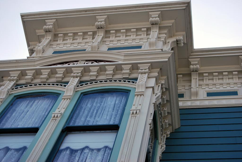 Victorian Inn Ferndale Exterior photo